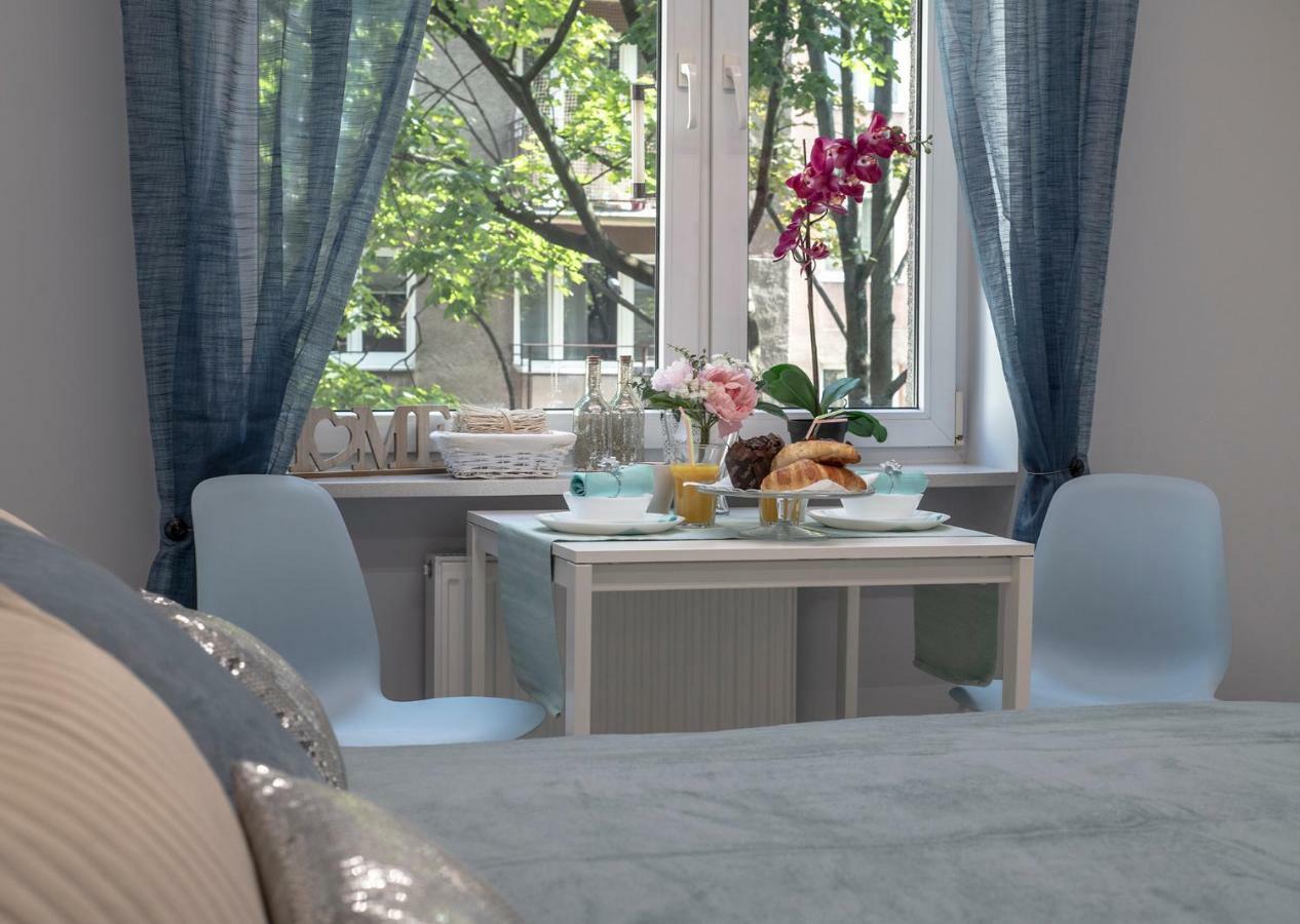 Wlr Apartments - Hoza I วอร์ซอ ภายนอก รูปภาพ