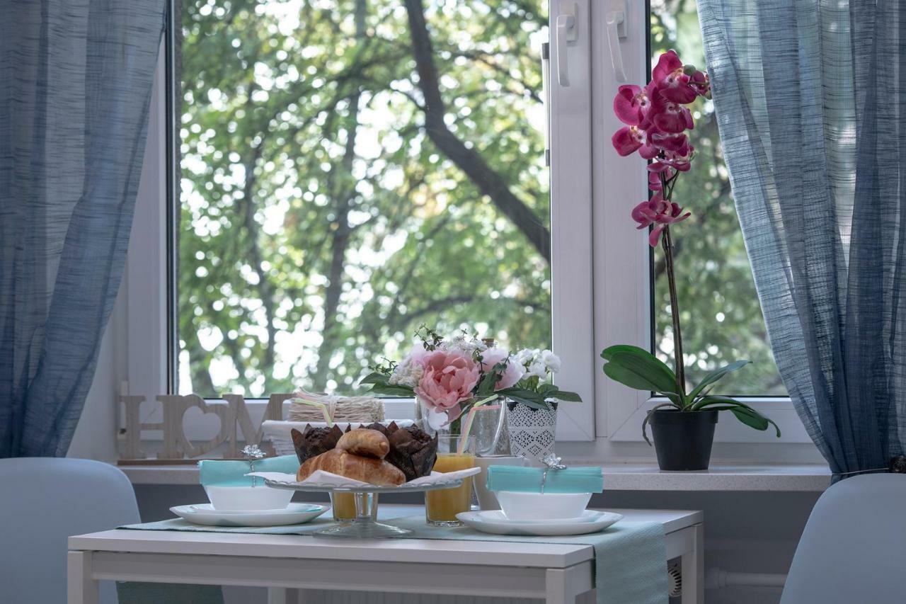 Wlr Apartments - Hoza I วอร์ซอ ภายนอก รูปภาพ