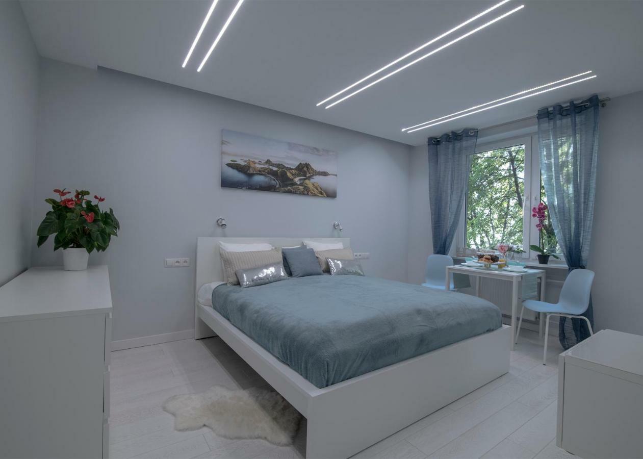 Wlr Apartments - Hoza I วอร์ซอ ภายนอก รูปภาพ