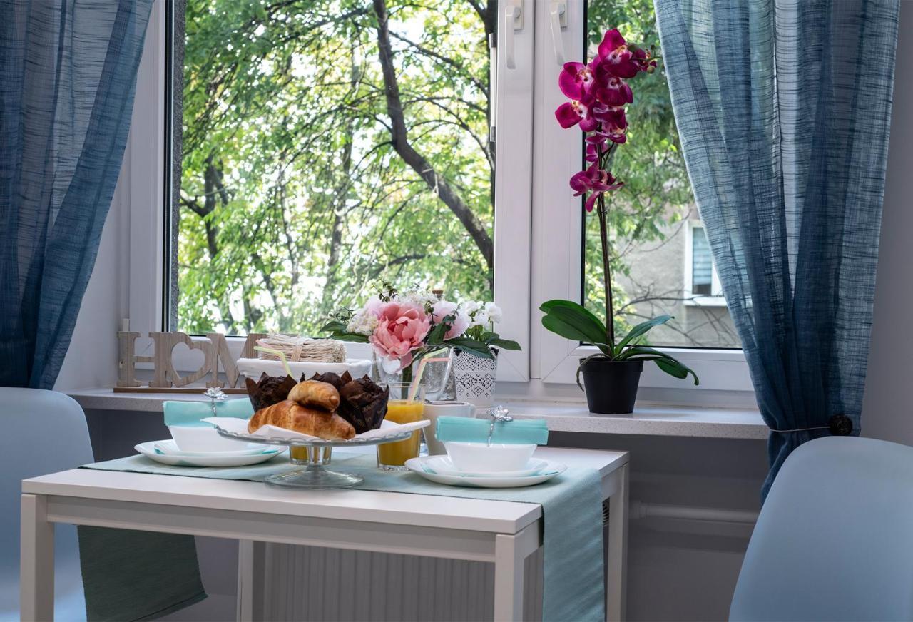 Wlr Apartments - Hoza I วอร์ซอ ภายนอก รูปภาพ