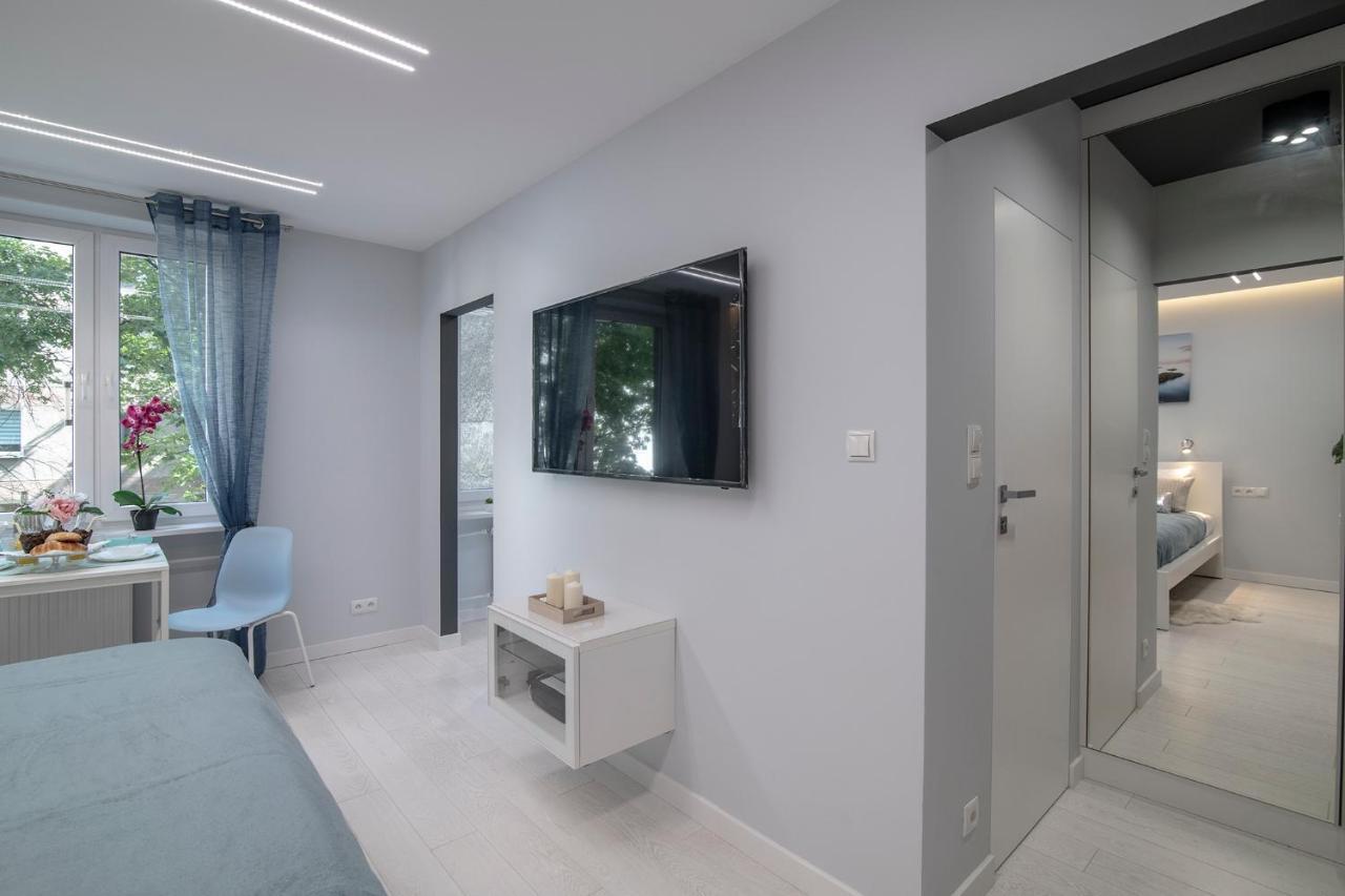 Wlr Apartments - Hoza I วอร์ซอ ภายนอก รูปภาพ